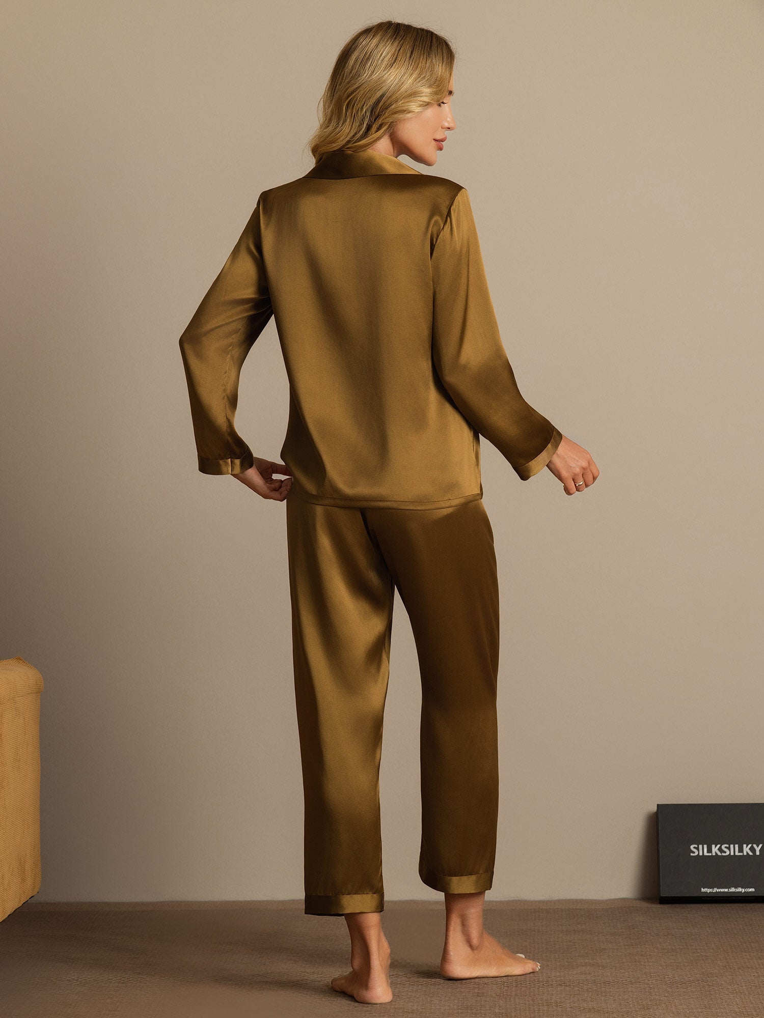 Women’s Mulberry Silk Long Sleeve Pajama Set