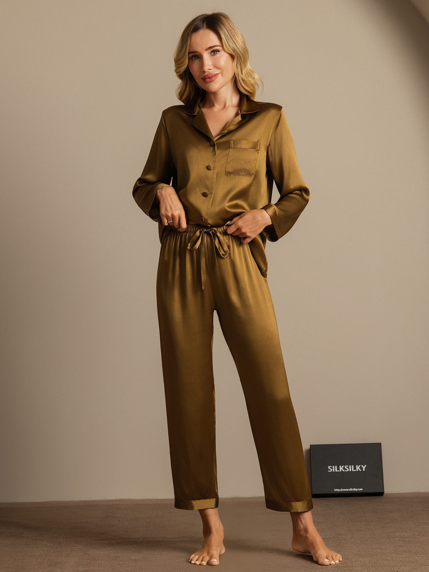 Women’s Mulberry Silk Long Sleeve Pajama Set