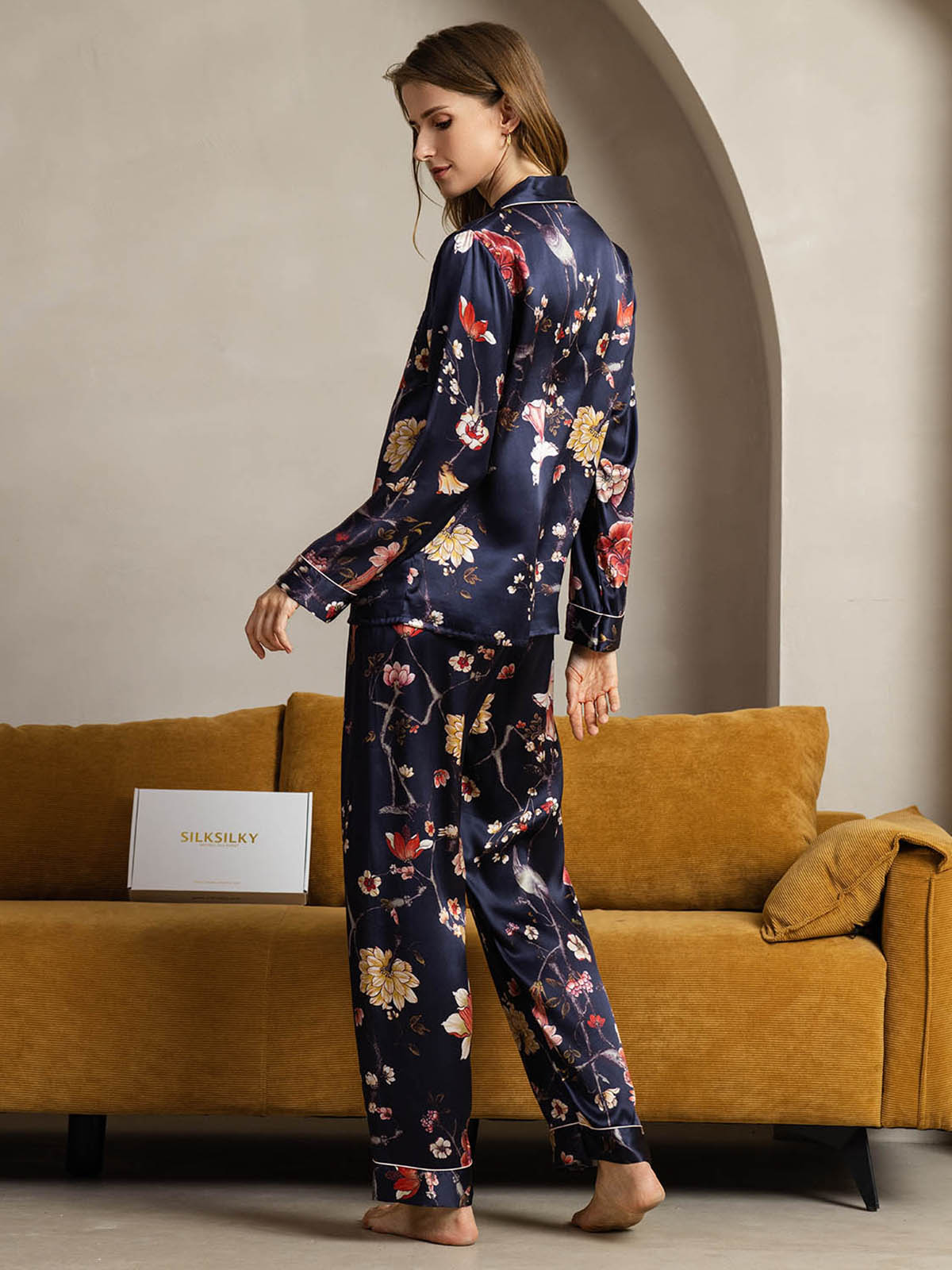 Pure Silk Binding Trim Pajamas Set 2Pc